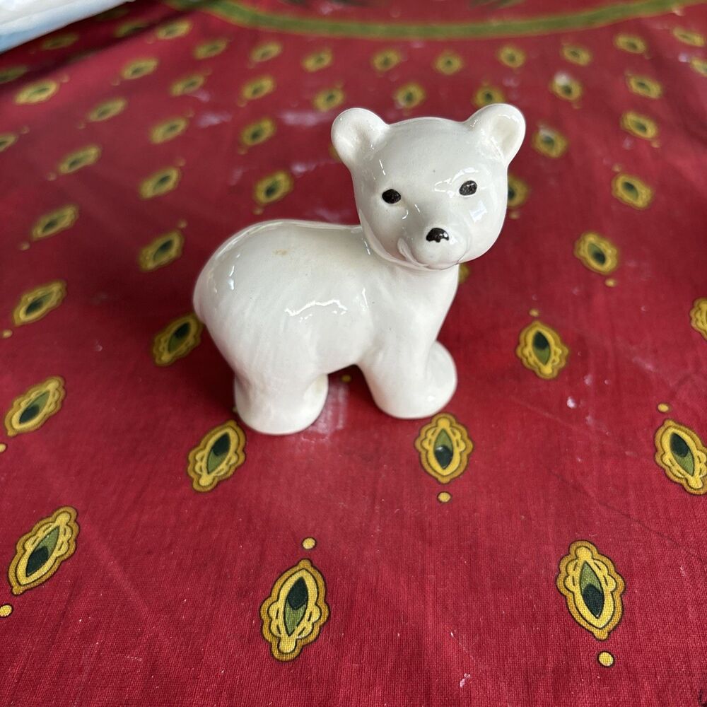 Vintage Art Pottery Ceramic White Polar Bear Black Eyes Shawnee? High Gloss Mini